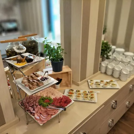 弗罗茨瓦夫花旗酒店 4*