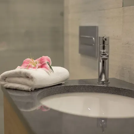 Lägenhetshotell Citi Hotel's 4*