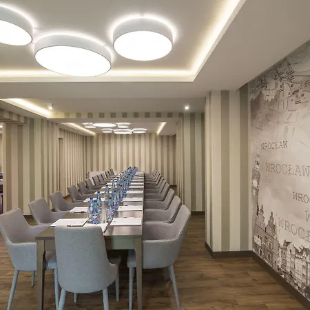アパートホテル Citi Hotel's ヴロツワフ