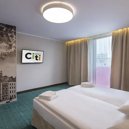 アパートホテル Citi Hotel's 4*